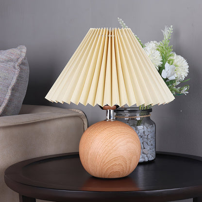 Anchor Pleat Table Lamp