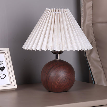 Anchor Pleat Table Lamp