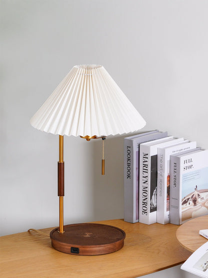 Column Pleat Table Lamp
