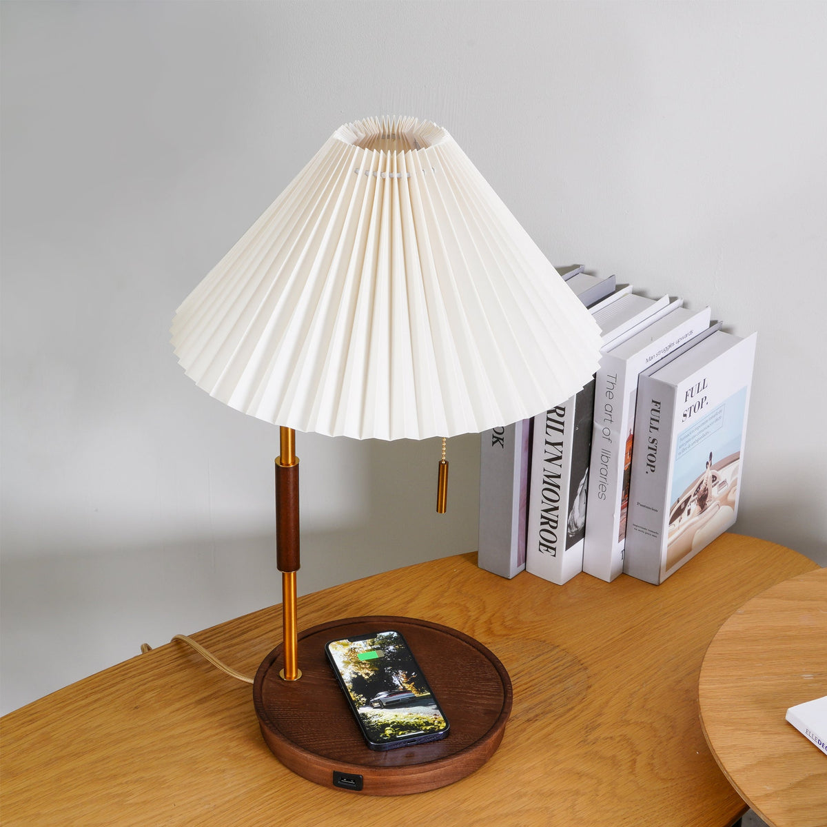 Column Pleat Table Lamp