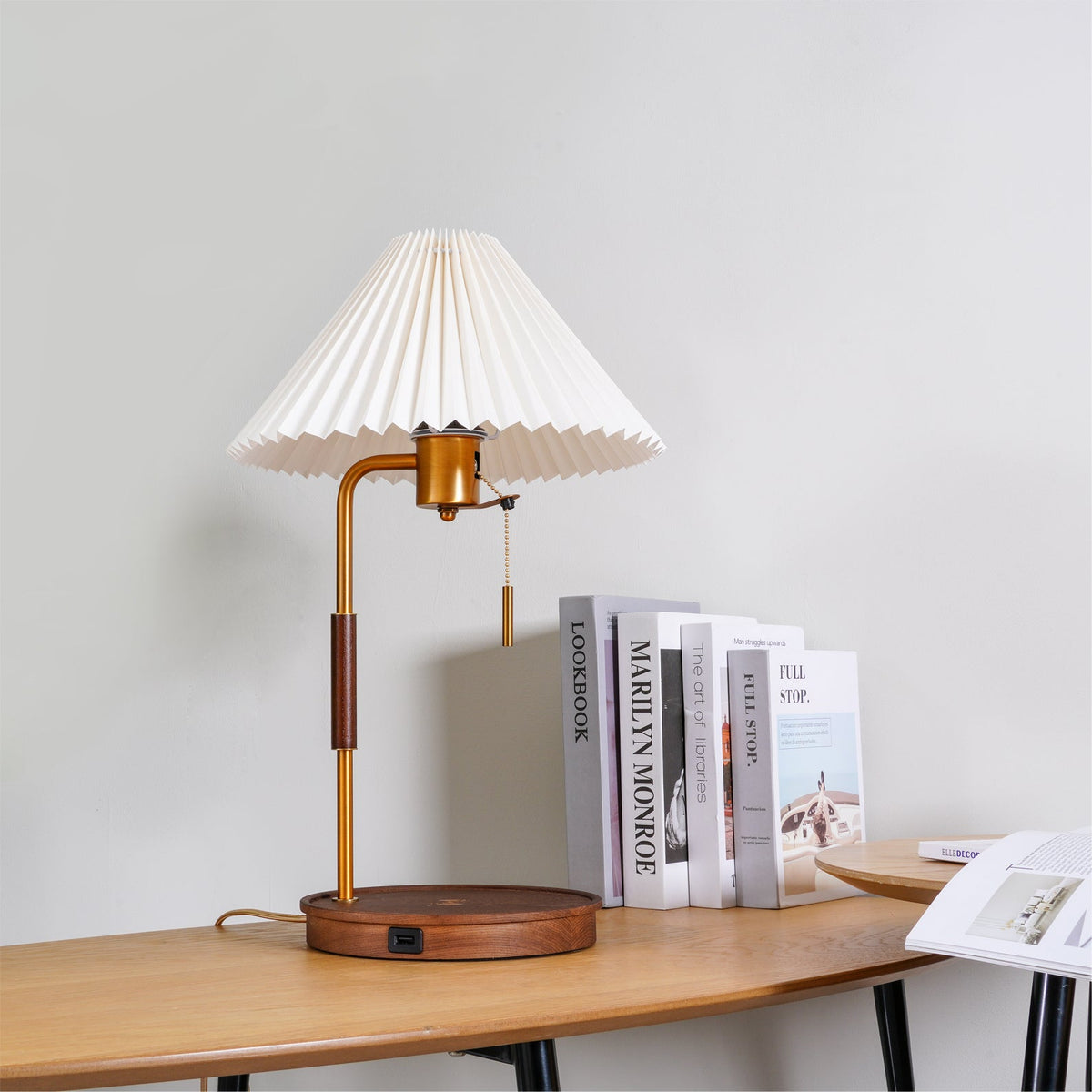 Column Pleat Table Lamp